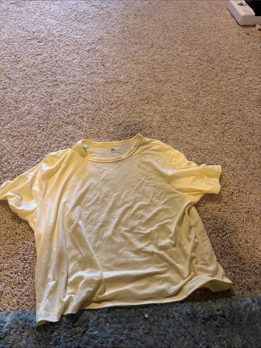 Men's Lightweight Yellow Crewneck T-Shirt